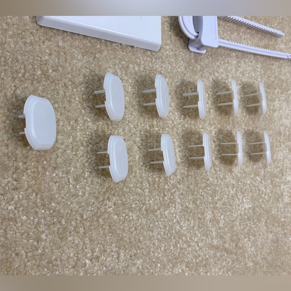 Security Baby Stuff - Picture 7 of 13